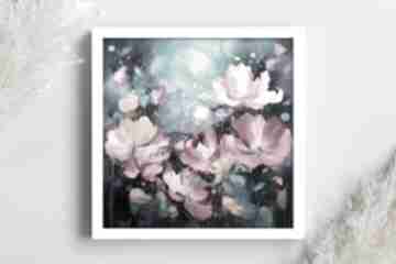 Granatowy obraz z różowymi kwiatami - abstrakcyjny 50x50 cm kwadratowy plakat annsayuri art