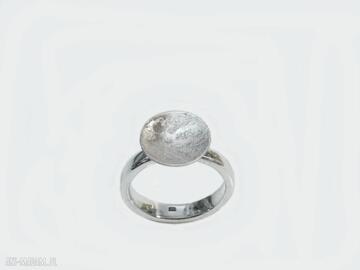 srebrny z oczkiem mokume gane dark styl mokumegane, srebro, 925, pierścionek, polerowany