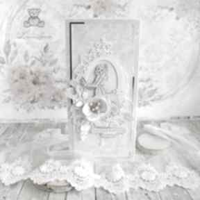 pamiątka pierwszej "white&innocent 1" gotowa scrapbooking kartki lulaczkowo świętej, prezent komunijny