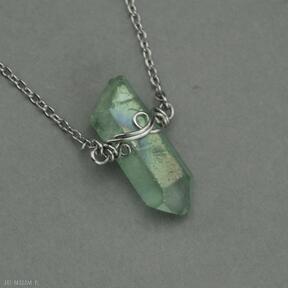 Naszyjnik minimalistyczny talizman kryształ górski zielony wire wrapping surowy agata rozanska