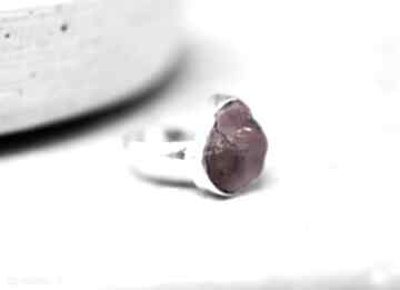925 srebrny pierścionek rubinem kamień rubin srebro czerwień