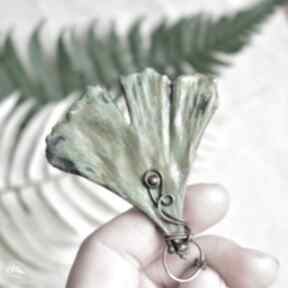 Zielony miłorząb w miedzi naszyjniki pracownia, wisior liść miłorzębu, ginkgo, japoński