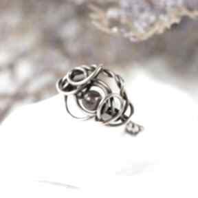 Granat regulowany pierścionek z miedzi blue pearl art wire wrapping, dla niej, miedziany pomysł