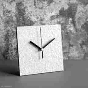 Nowoczesny zegar stojący z papieru zegary studio blureco minimalistyczny - industrialny