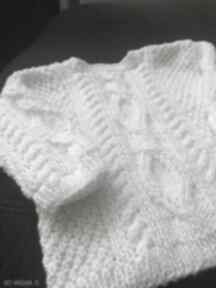 Sweterek "białe warkocze" gaga art rękodzieło, na drutach, niemowlę