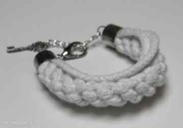 Biała bransoletka ze sznurków bawełnianych mania design modern, modna, sznurki, sznurek