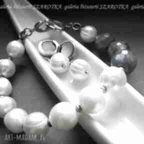 Z niebieskim ogniem biżuteria pereł, labradorytów i srebra szarotka perły, naturalne