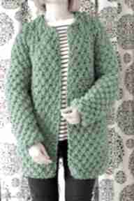 Green grassy chunky swetry mon du sweter, gruby, trawiasty, dziergany, druty