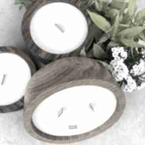 Świeca zapachowa w drewnie dębowym 380ml świeczniki messto made by wood wyjątkowa