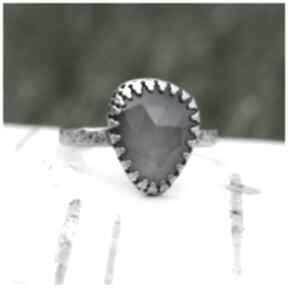 Szary i - pierścionek 1401a chile art, kamień księżycowy srebro, moonstone w srebrze