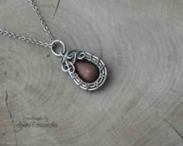 koral czerwony, wire wrapping, stal wisiorki agata rozanska wisiorek, chirurgiczna