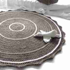 Okrągły dywan stylu boho pokoju dziecięcego dywanik prezent