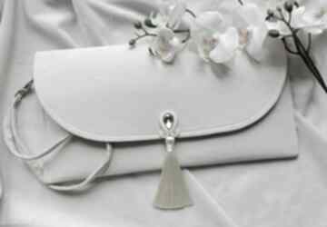 Śmietankowa kopertówka na wesele ślub, torebka do ręki, kremowa komunia soutacheria, na druhny