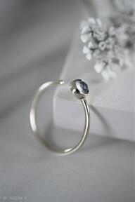 pierścionek, złota biżuteria minimalistyczny, agat wodny