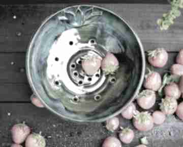 Misa do serwowania umytych owoców berry bowl zielona ceramika azulhorse na prezent, durszlak