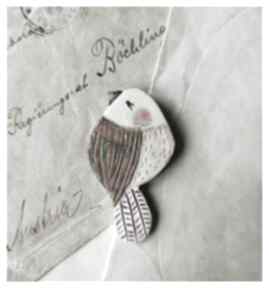 Ptaszek z fioletowym ogonkiem wylęgarnia pomysłów ceramika, broszka, ptak