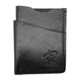Czarny minimalistyczny portfeli ze skóry na karty ręcznie uszyty robert zmuda mały portfel