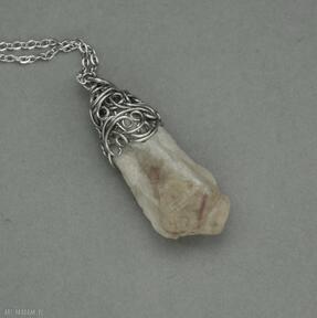 talizman surowy wire stal chirurgiczna amulet wisiorki agata rozanska wisiorek, kamień