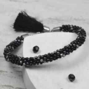 Elegancka bransoletka z koralików w odcieniach czerni, srebra i granatu kameleon koralikowa