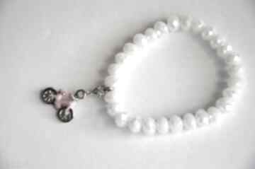 Białe kryształy z charmsem bracelet by sis charms, nowość, prezent, glamour