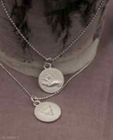 Złocony wisior z żywiołem ziemi ze srebra 925 cztery humory żywioł wody, biżuteria z medalik