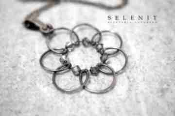 Kwiat naszyjniki selenit wire, wrapping, miedź, swarovski, kryształ