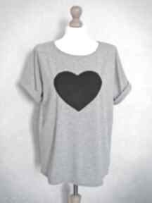 serce z aplikacją gabriela krawczyk koszulka, oversize, t-shirt, bluzka, pikowane
