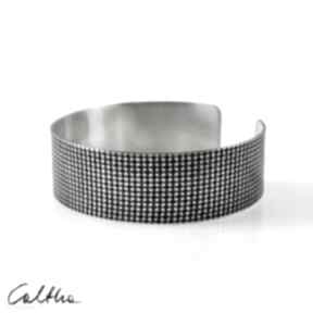 Kratka - metalowa 2205-06 caltha, prosta bransoleta, regulowana minimalistyczna biżuteria