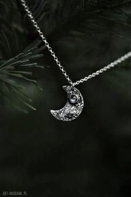 Srebrny naszyjnik z kamieniem księżycowym moon dziki królik z księżycem, biżuteria