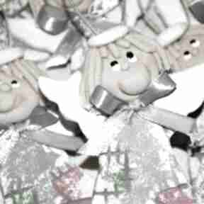 Prezent pod choinkę. Wesołe buziaki - aniołki z masy solnej dekoracje świąteczne magosza