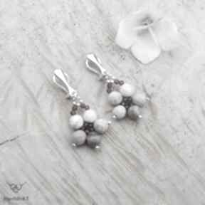 Krzemienne kwiatuszki - jewelsbykt srebrne klipsy, krótkie, biżuteria z kamieniami, krzemień