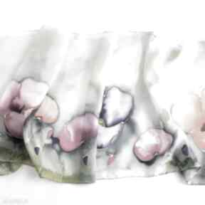 Malowany szal - kolorowe maki na jasnym tle szaliki jedwab, kwiaty, ręcznie, jedwabny