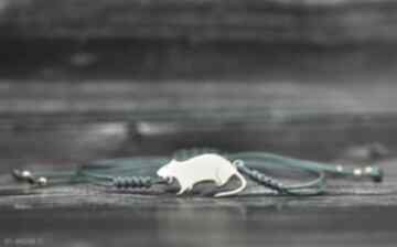 Szczur szczurek - bransoletka, srebro 925 pozłacane pasją i pędzlem, sznurkowa, ze szczurkiem
