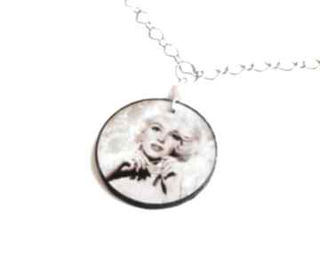 Naszyjnik marilyn monroe poli glinka design, decoupage, elegancki