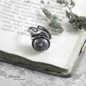 Violet z jaspisem cesarskim pracownia miedzi pierścionek, miedź - jaspis cesarski