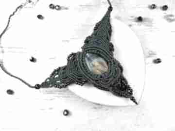 Komplet biżuterii z labradorytem w ciemno morskim odcieniu kameleon, makrama, morski