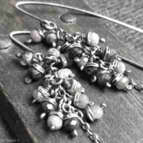 Kolczyki wiszące ze srebra oksydowane handmade na prezent. Biżuteria srebrna