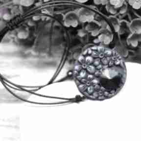 Granatowa bransoletka z kryształem i regulacją kameleon sznurkowa - kwiatki
