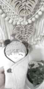 Lalka bobas w rożku madika design - w otulaczu, mini laleczka, dekoracja, ozdoba