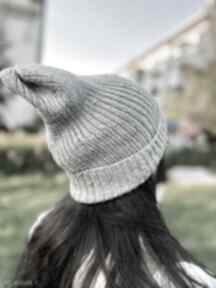 Tweedowa szarość czapki patka na drutach dla niej, niego, ciepła, wełniana