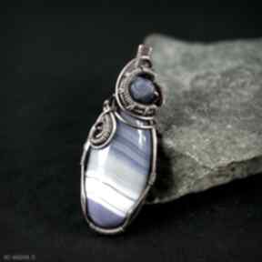 Wisiorek z niebieskim agatem i sodalitem wisiorki blue pearl art agat, dla niej, wire wrapping