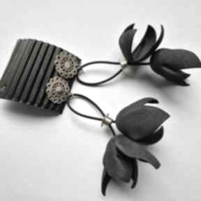 Kolczyki czarne kwiaty bardzo leciutkie