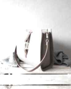Torebka na ramie catoolabel 210 catoo accessories minimalistyczna, elegancka, skórzana, filcowa