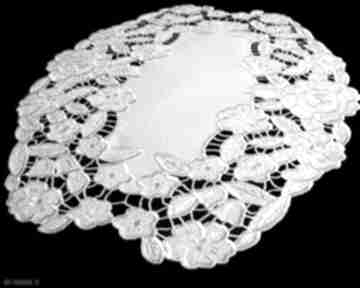 Ręcznie wyszywana serwetka obrusik haft richelieu dom theresa ursulas jewelry, kwiaty, róże