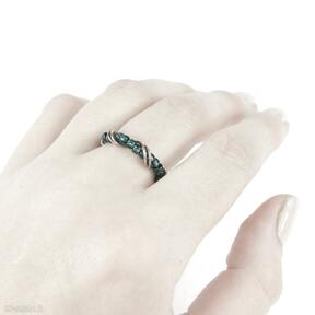 Regulowany pierścionek z toho blue pearl art wire wrapping - miedziany, pleciony biżuteria