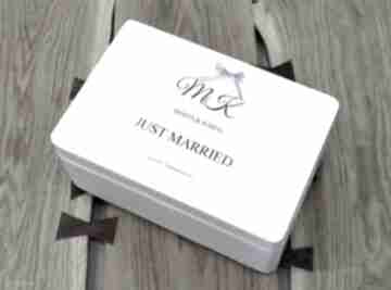 Ślubne pudełko na koperty personalizowane kopertówka księgi