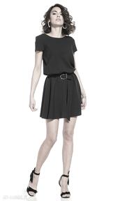 Elegancka sukienka mini ściągnięta w talii, t333, czarna