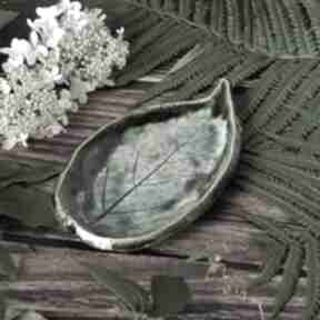 Kolorowy listek hortensji ceramika badura, ceramiczny na biżuterię, podstawka, naturalne