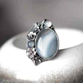 Błękit nieba na palcu pierścionek srebrny a715 artseko z agatem, prezent dla mamy, kamień agat