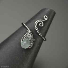 Pierścionek regulowany chalcedon wire wrapping stal chirurgiczna agata rozanska